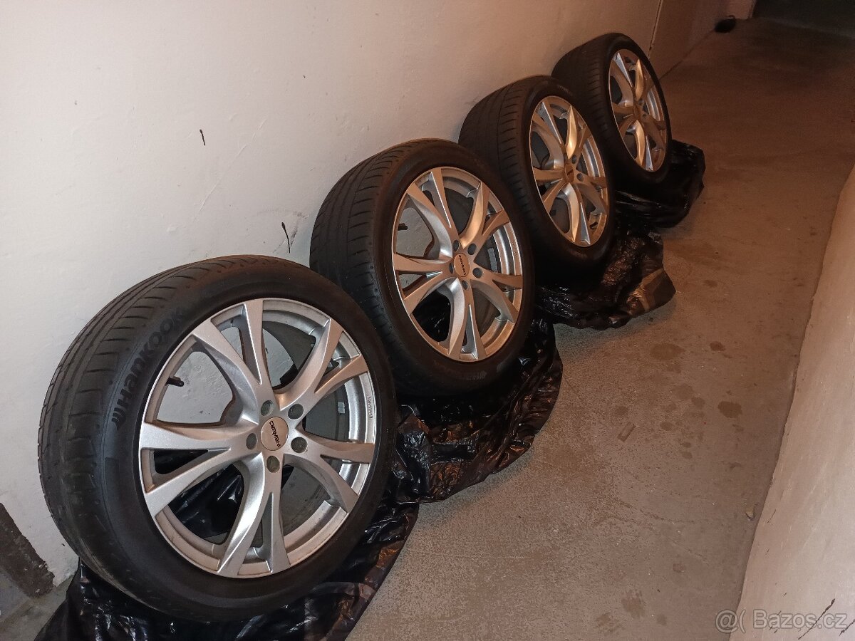 Sada kol 8x18 Carmani+PNEU Hankook 245/40 R18 93Y
