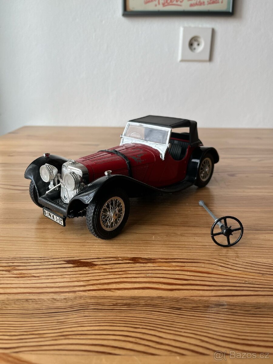 BBURAGO - JAGUAR SS100
