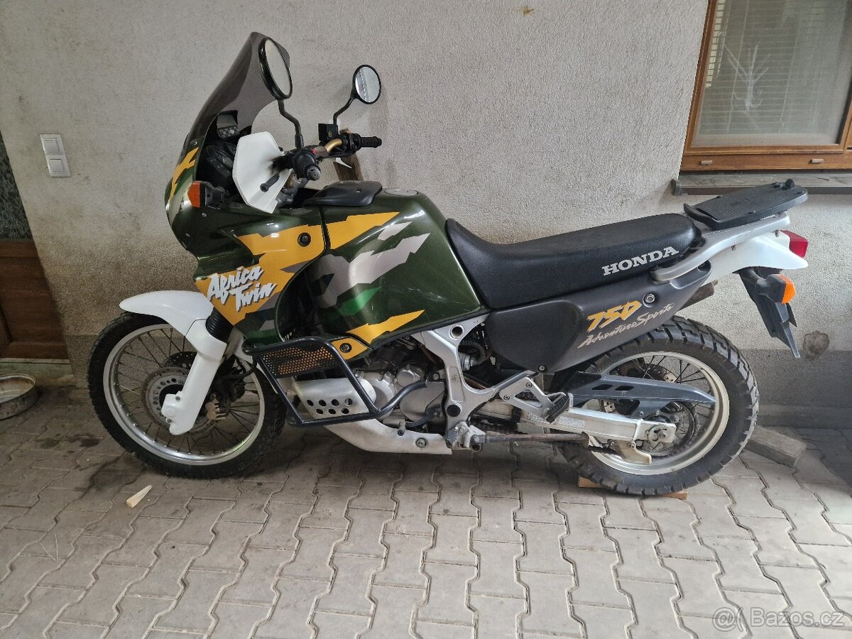 Honda Africa Twin XRV 750