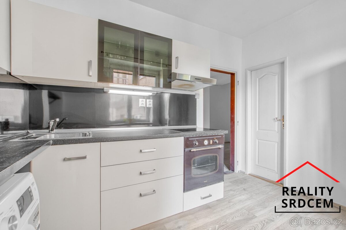 Pronájem krásného bytu 2+1, 62 m2, ul. Bachmačská, poblíž ce