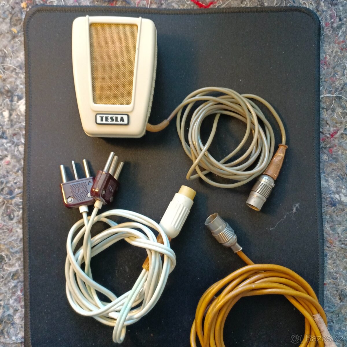 original mikrofon TESLA k magnetodonu Sonet Duo