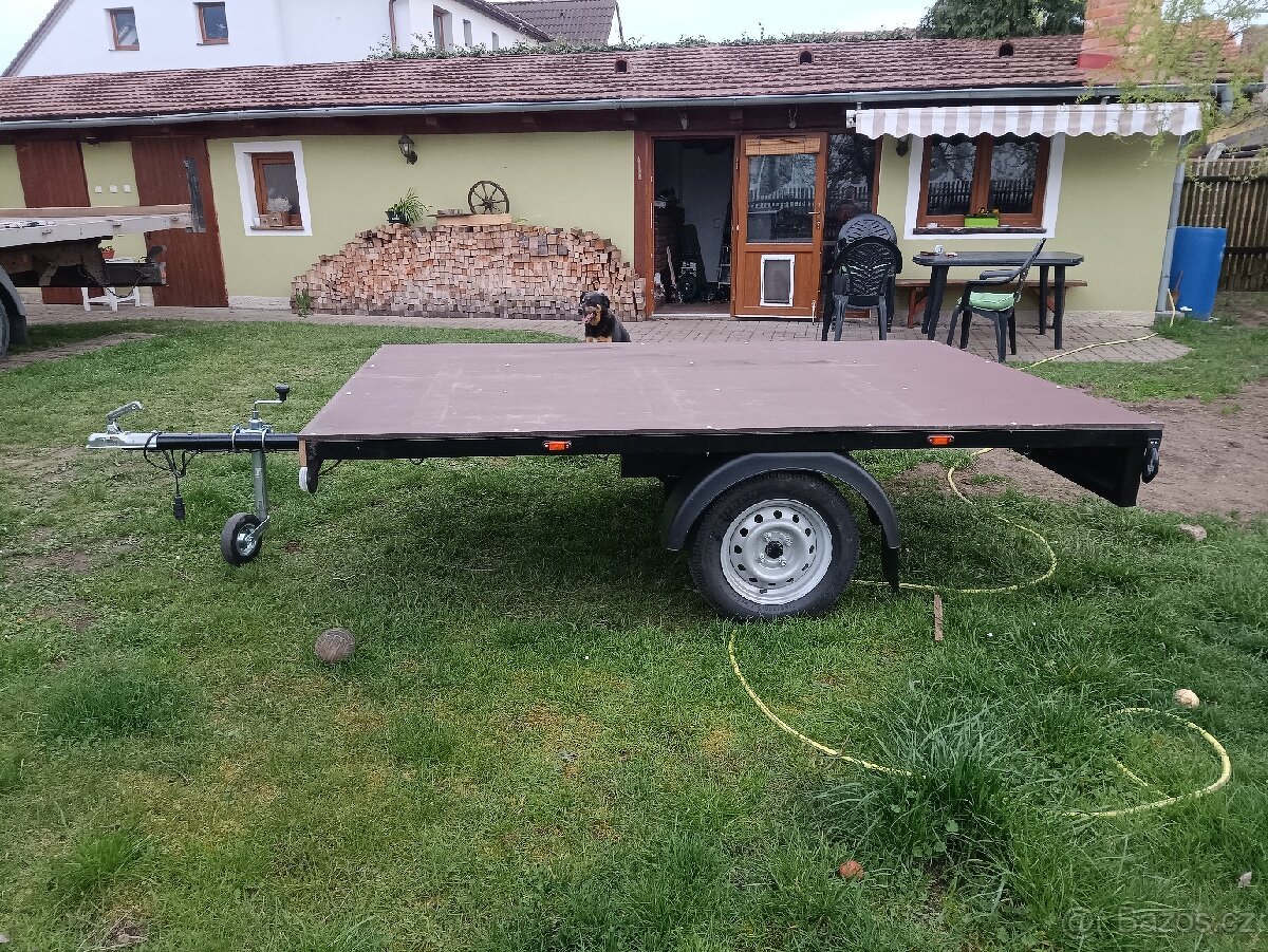 Vlek, přívěsný vozík