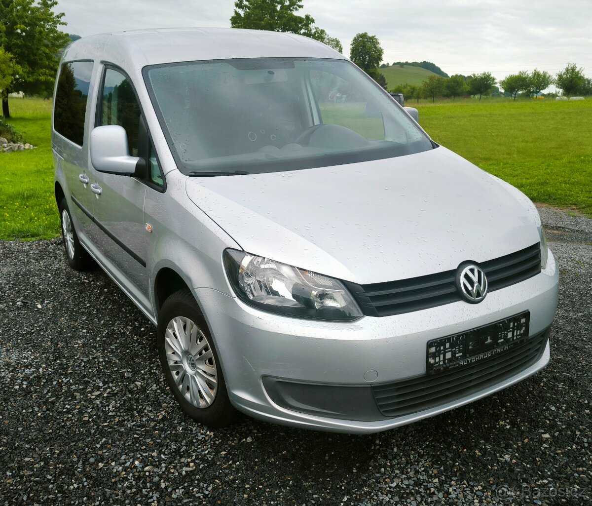 Volkswagen Caddy 2012 LIVE