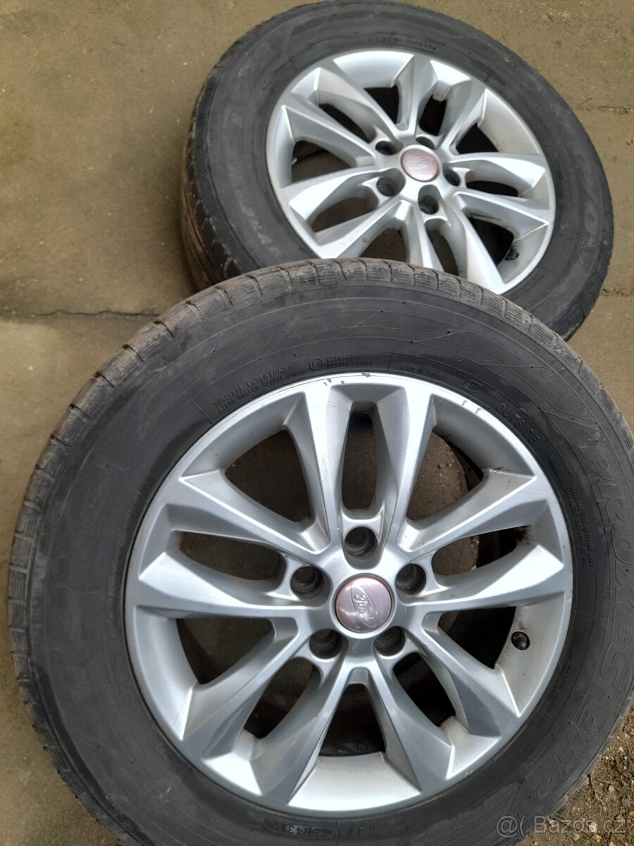 Alu kola Ford
