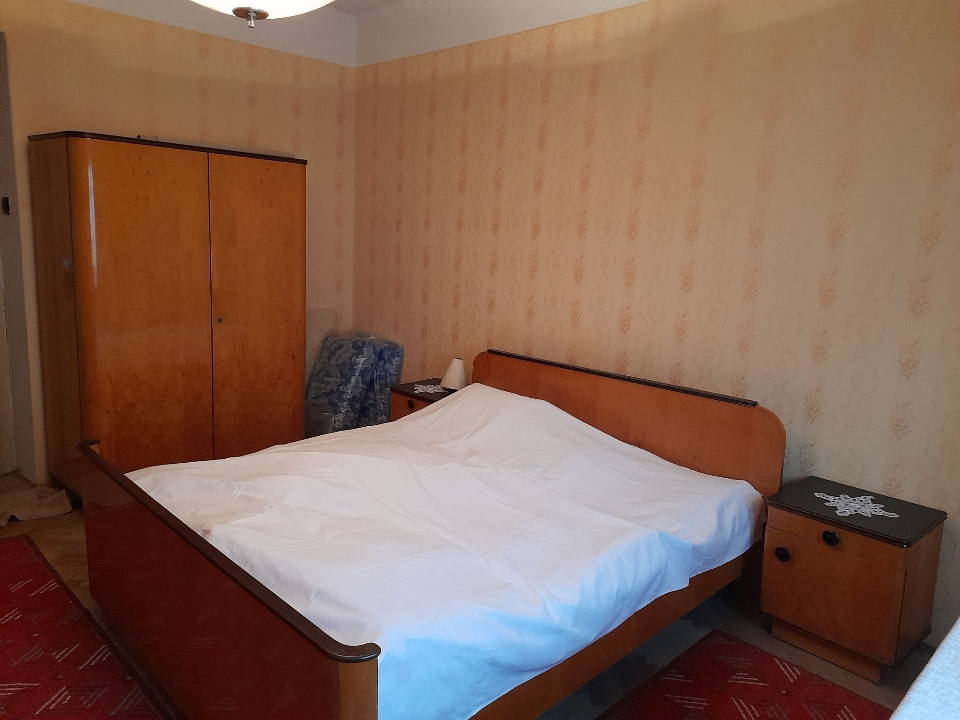 Stará kompletní ložnice