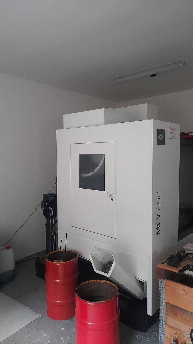 Cnc obráběcí centrum