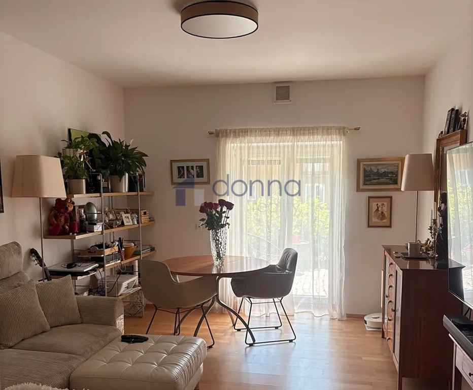 Pronájem bytu 2+kk, 50m² + zahrada 25m2, ul. K Vodojemu, Pra