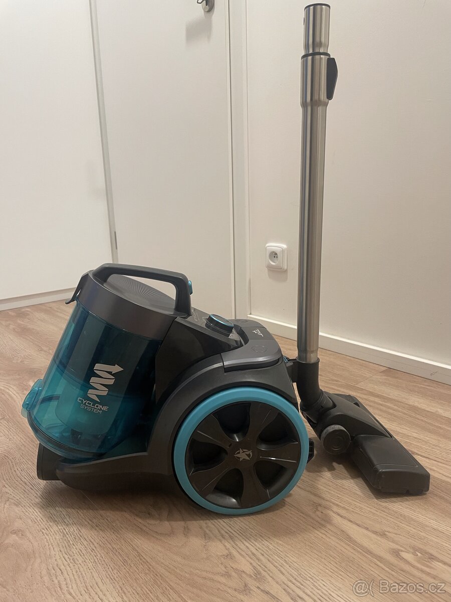 Bezsáčkový vysavač ETA Stellar