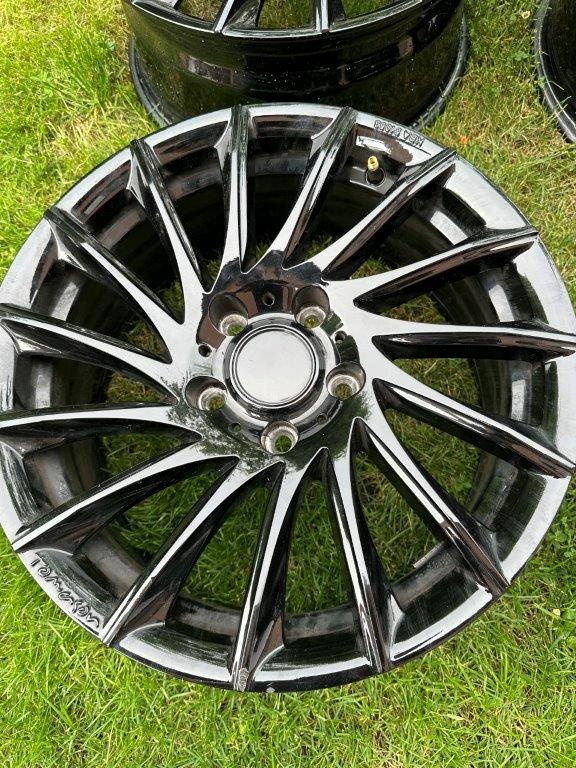 ALU KOLA TOMASON - velikost 17"