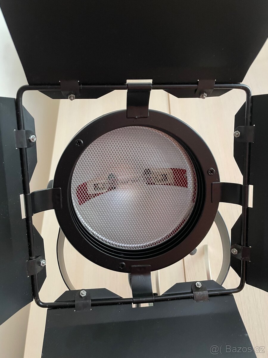 3 studiová světla Redhead 800W