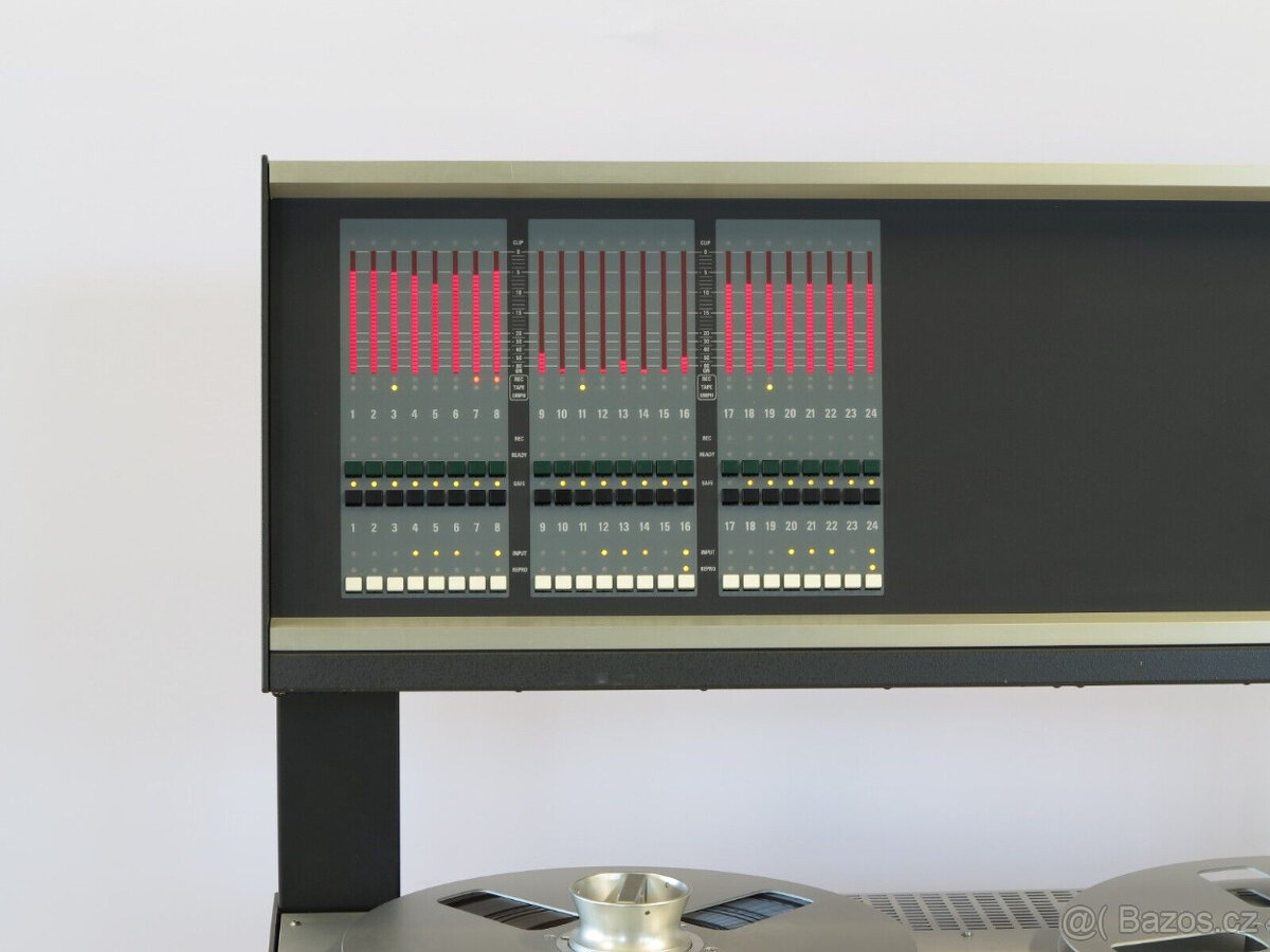 Magnetofon Studer D820 MCH