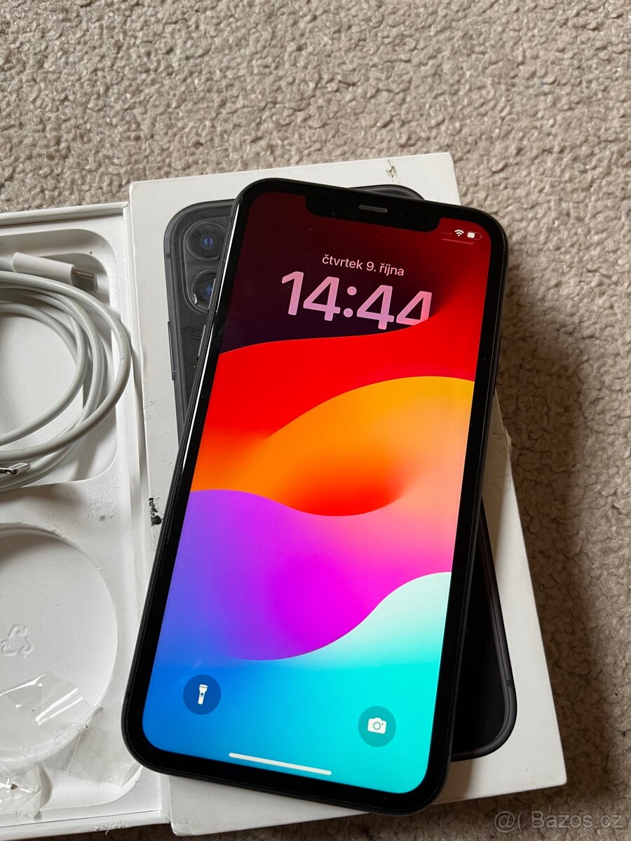 Apple iPhone 11 64GB, záruka