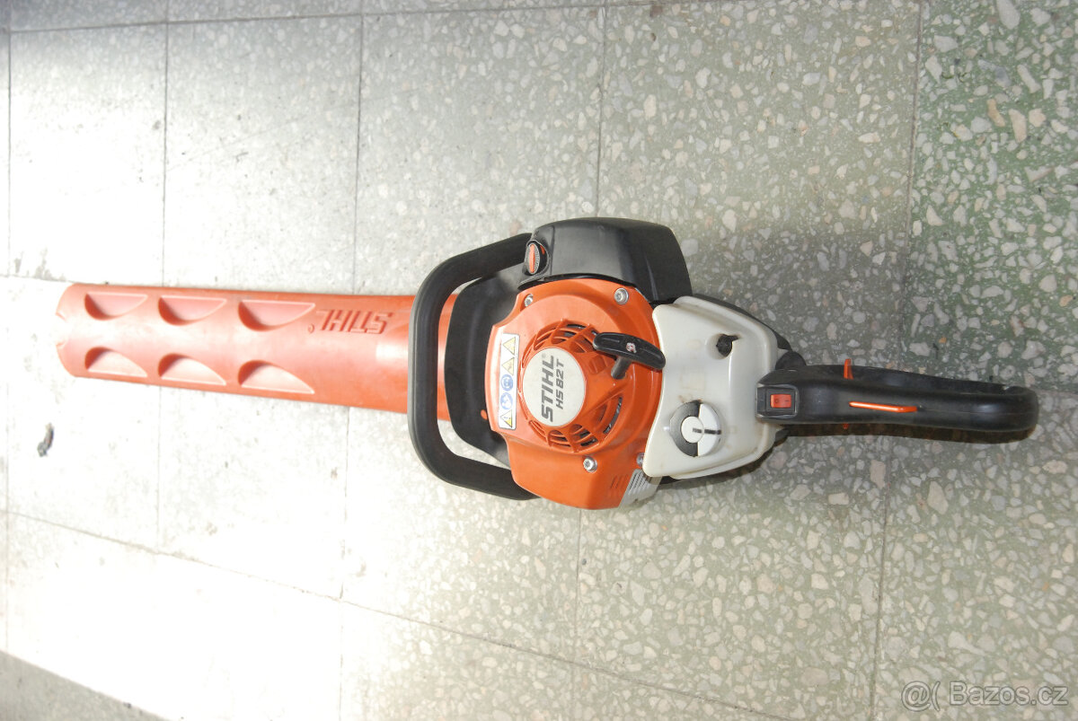 Benzínový plotostřih STIHL HS 82 T (60 cm)