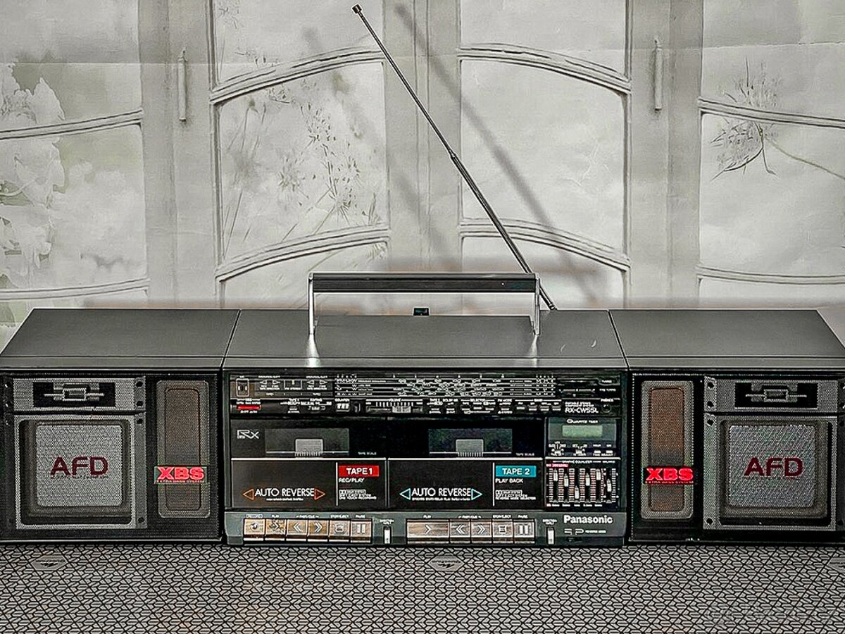 Radiomagnetofon Panasonic RX-CW55L