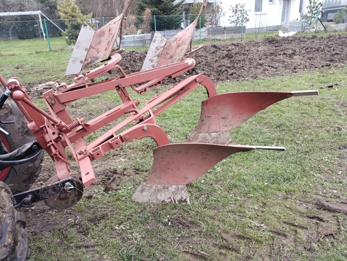 Pluh dvoják obracák