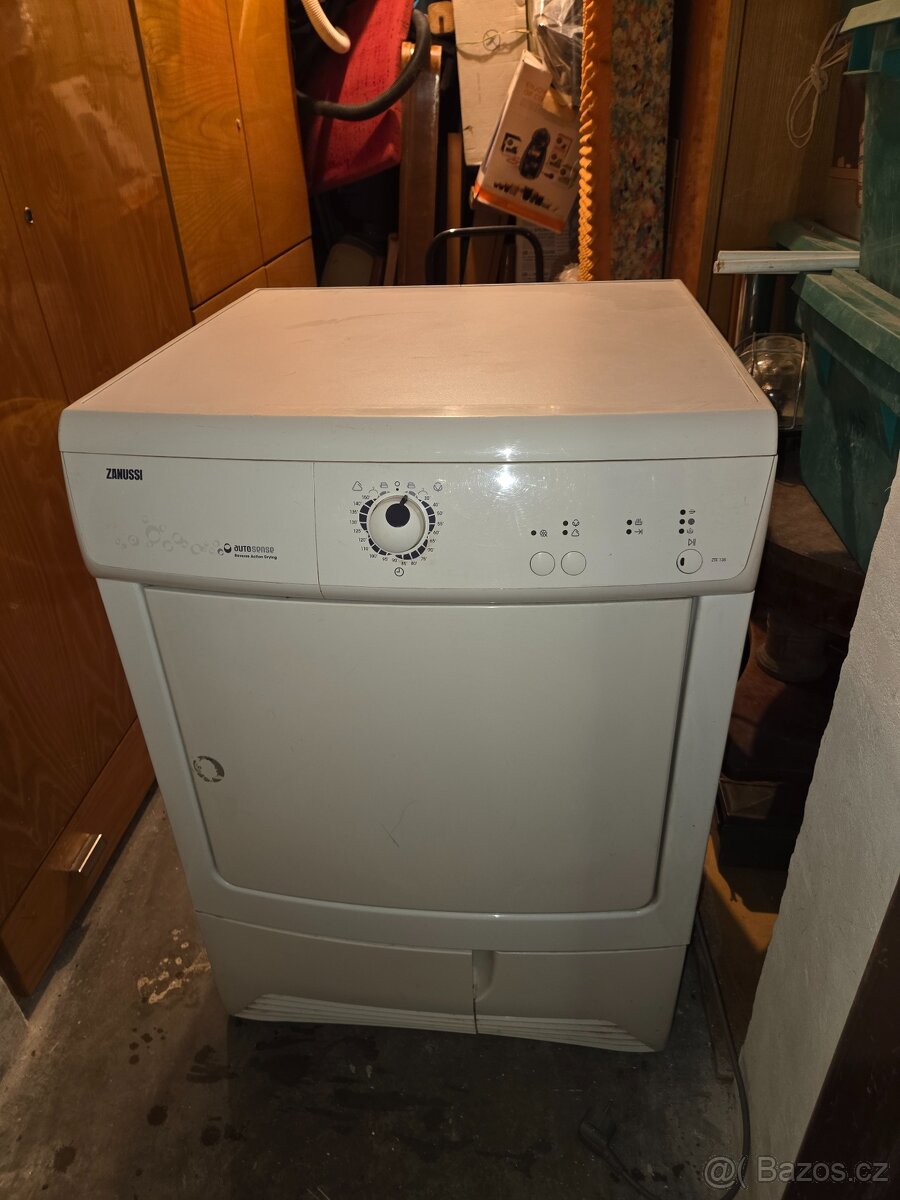 Funkční sušička Zanussi ZDC37135