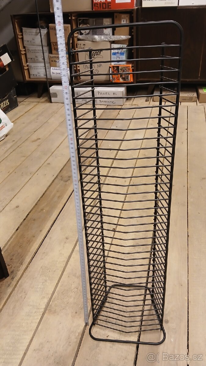 držák/stojan na CD