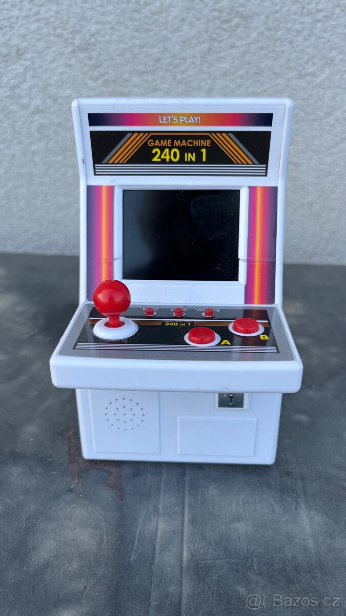 RETRO MINI ARCADE MACHINE 240-in-1