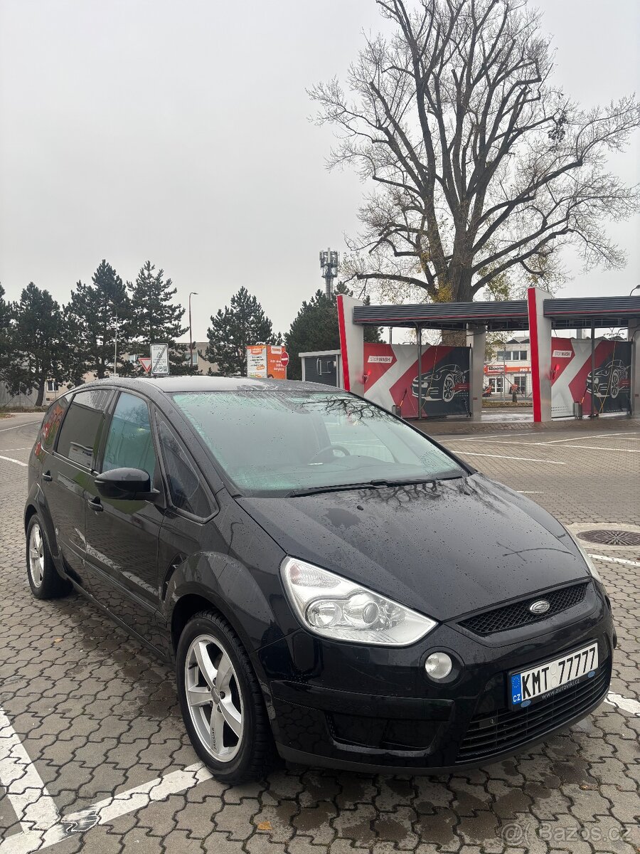 Ford Smax