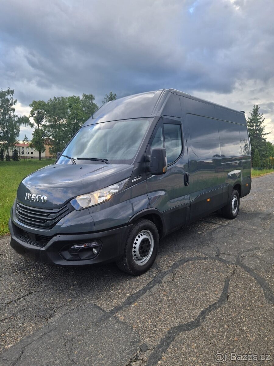 Iveco Daily 35S14 / 2022 / Automat - Himatic