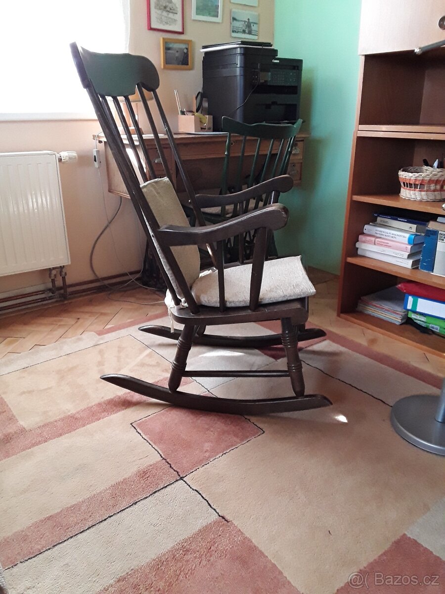 Houpací křeslo