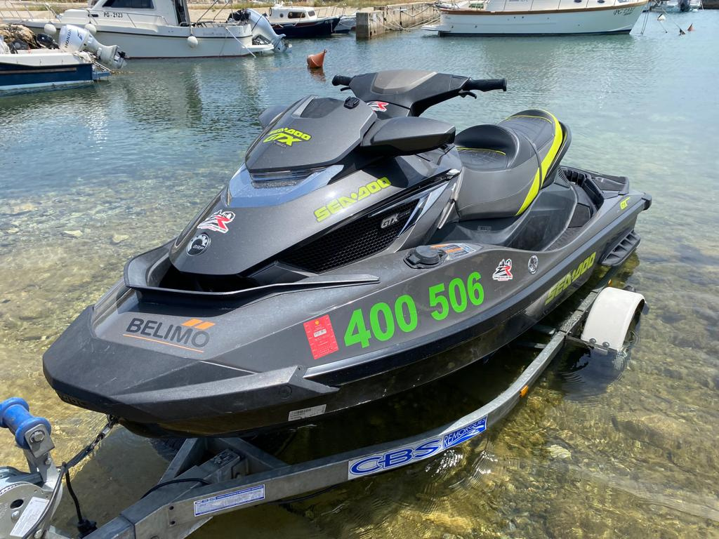 VODNÍ SKÚTR SEA DOO GTX LIMITED