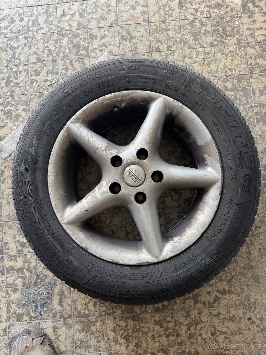 Pneumatiky Michelin vč hliníkových disků
