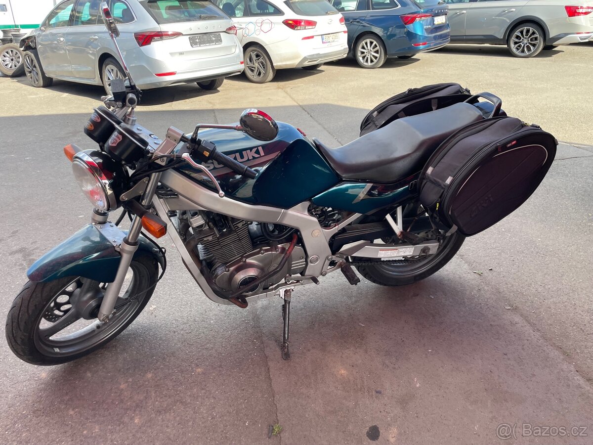 Suzuki gs 500e