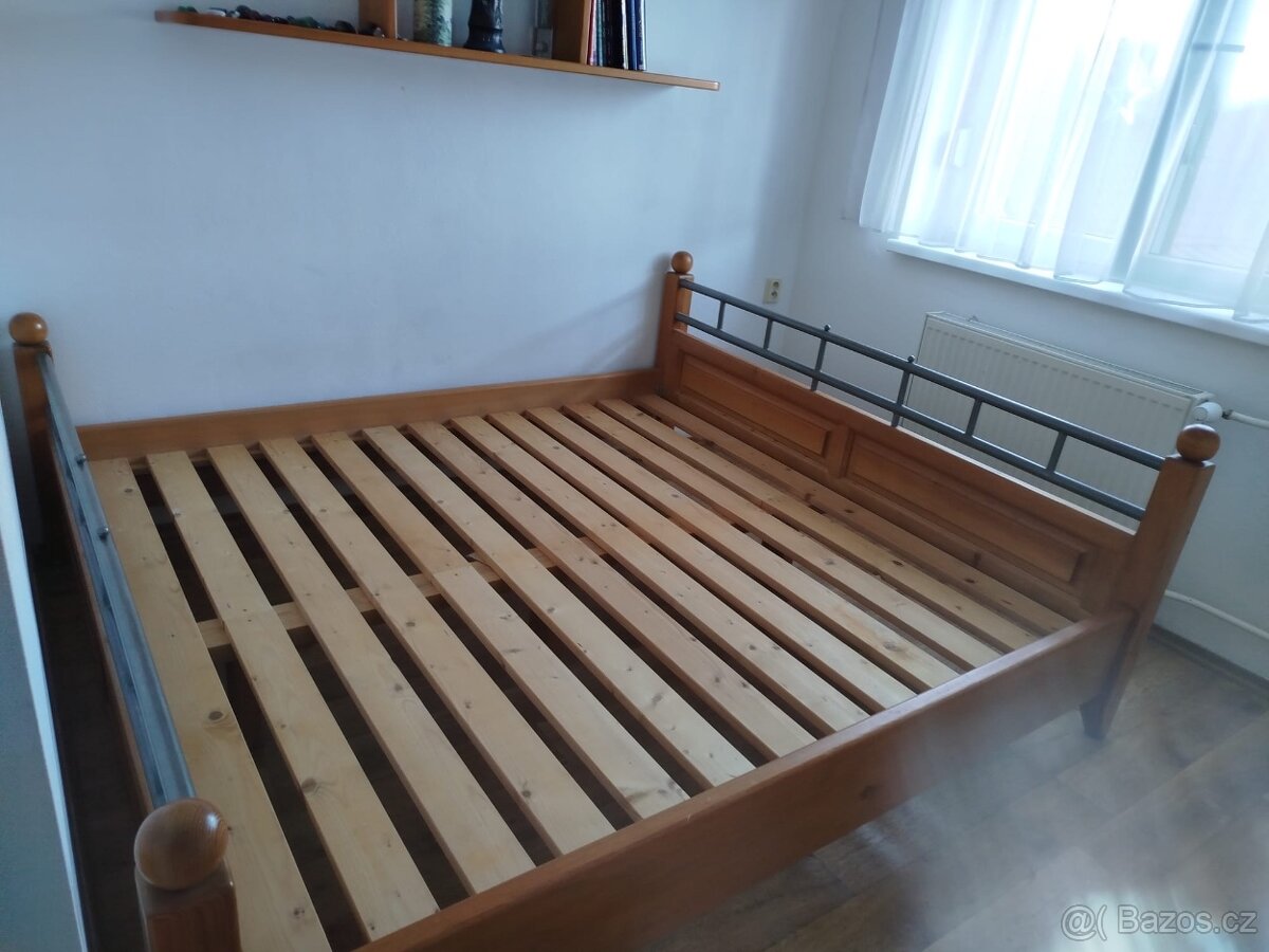 Manželská postel