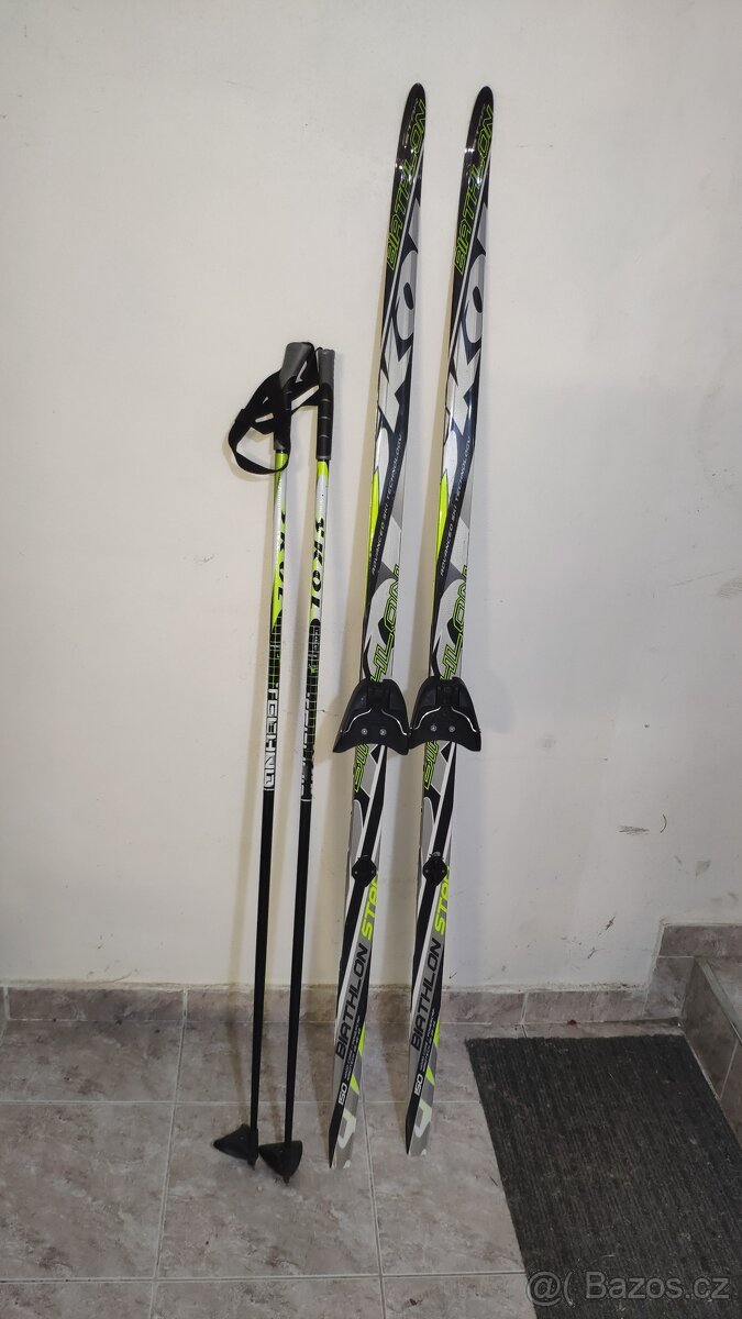 Dětské běžky s protismykem 150cm + hůlky