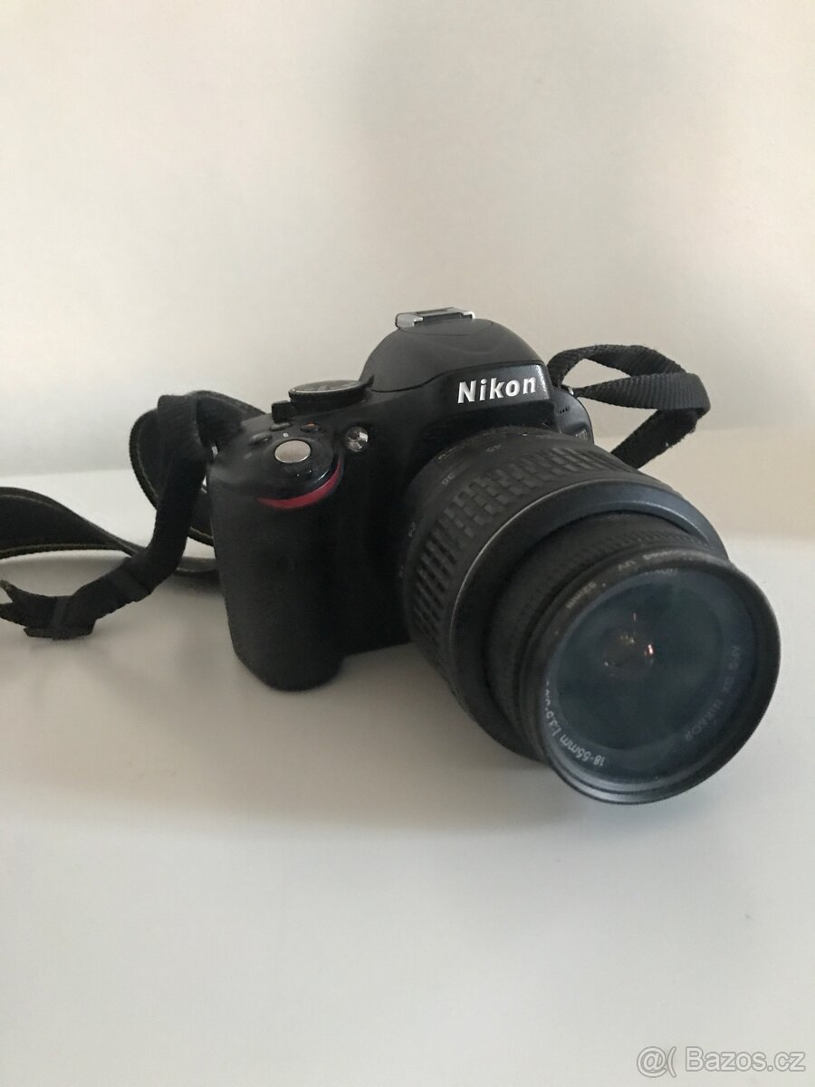 Fotoaparát značky Nikon