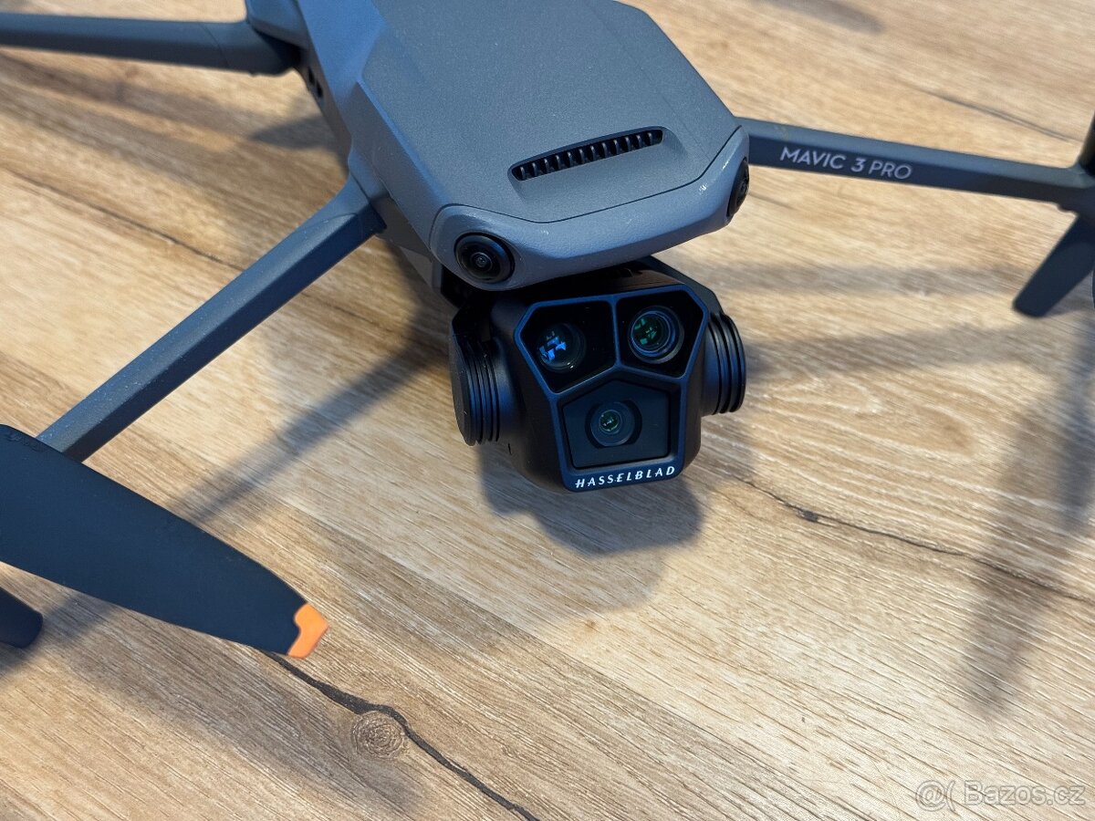 DJI Mavic 3 Pro + DJI RC Pro