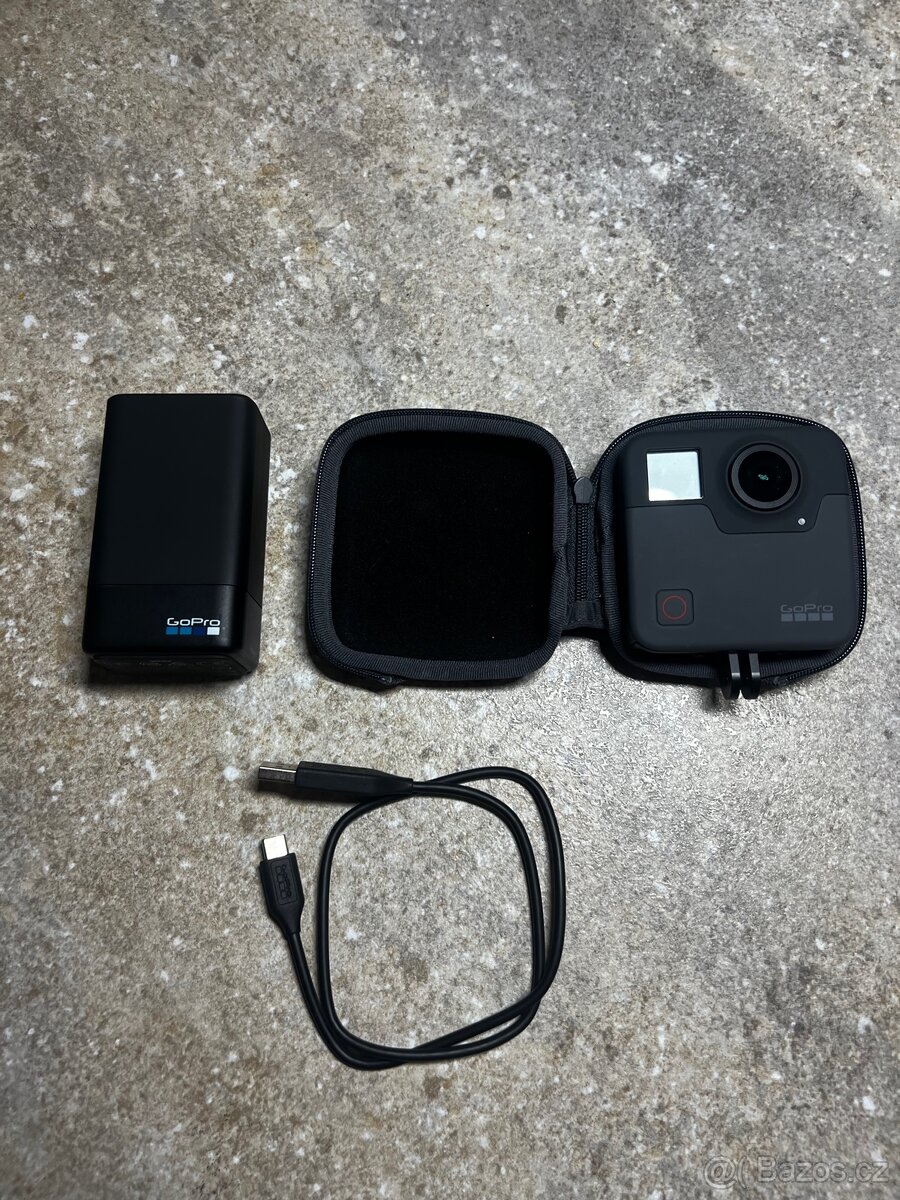 GoPro Fusion + příslušenství