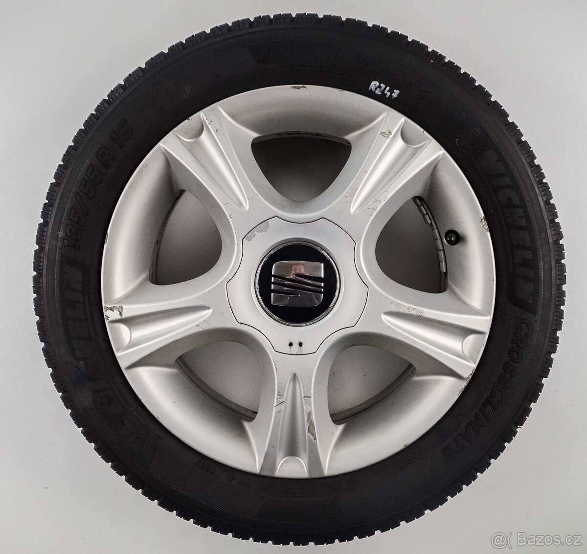 Seat Ibiza - Originání 15" alu kola - Celoroční pneu