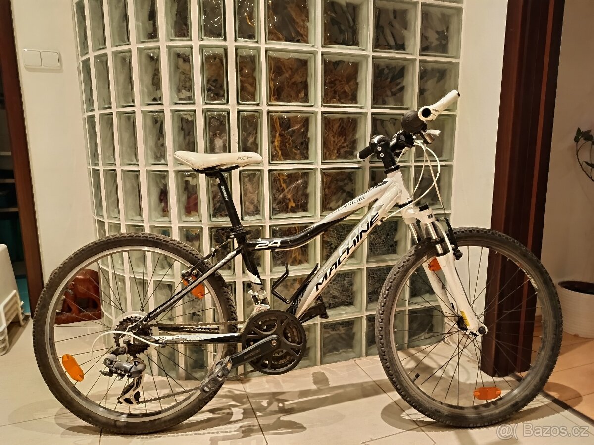 Kolo Rock Machine Surge 24