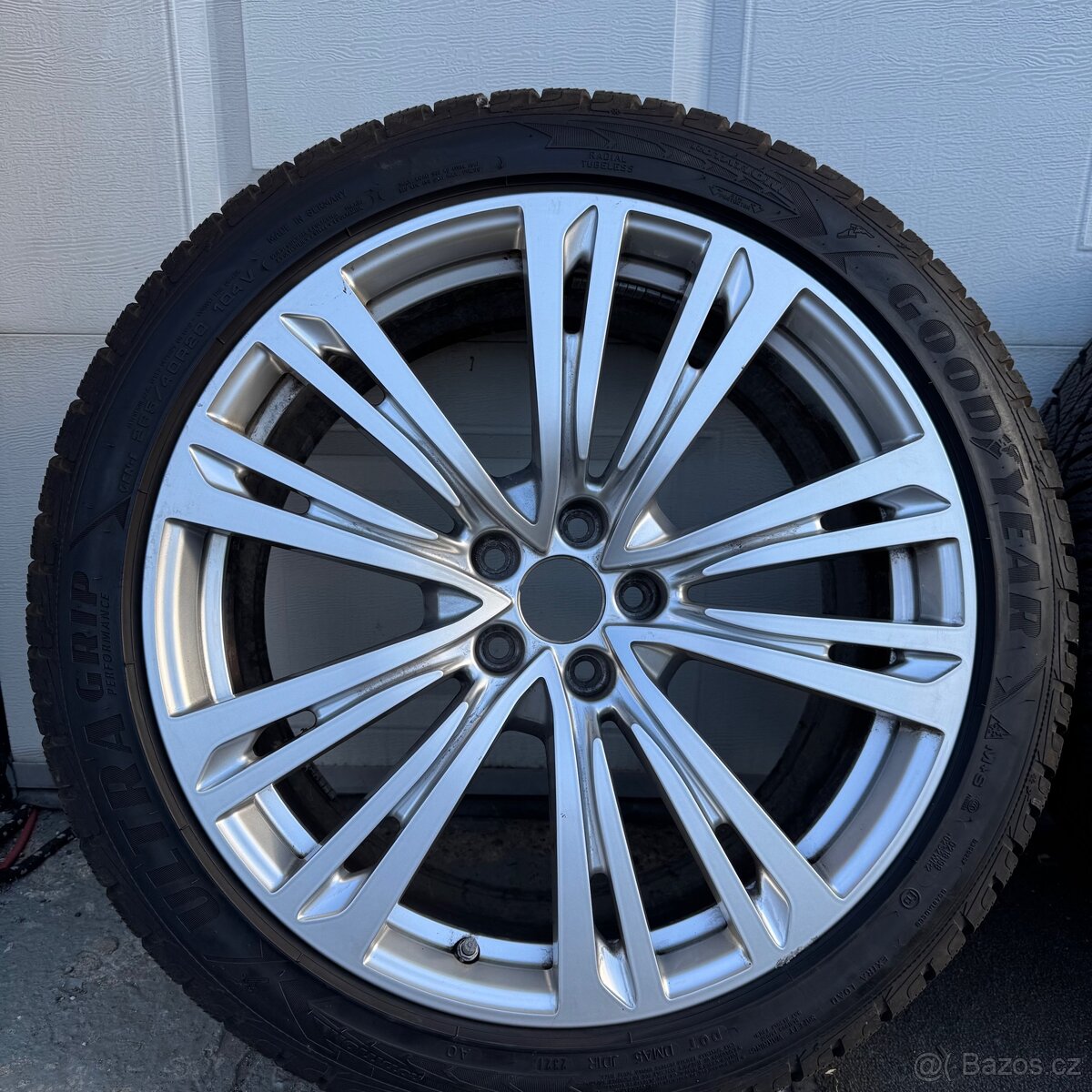 Alu kola Audi S-line 5x112 r20 zimní sada