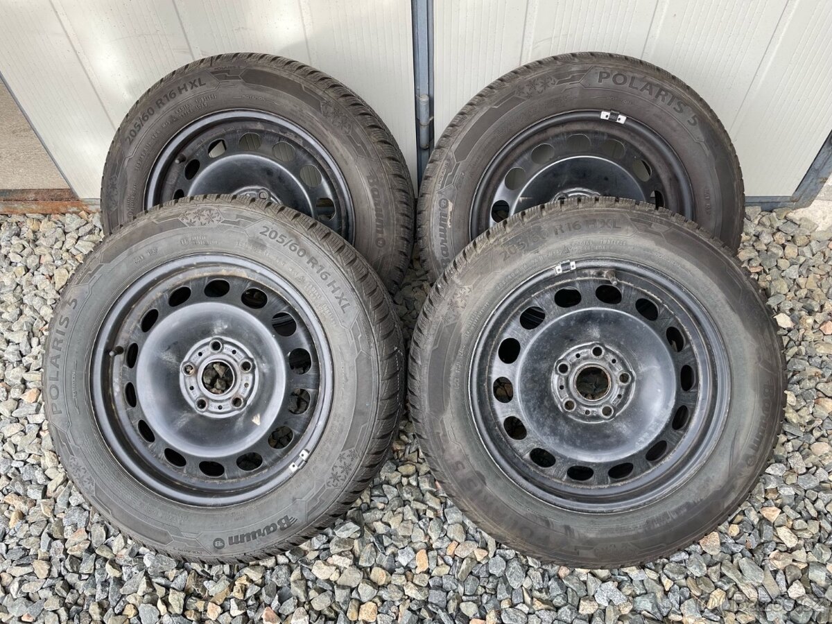 Zimní plechová sada 205/60 R16 Škoda Octavia IV / VW GOLF