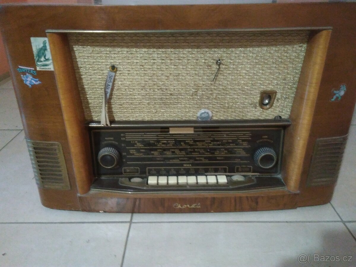 Starožitné rádio