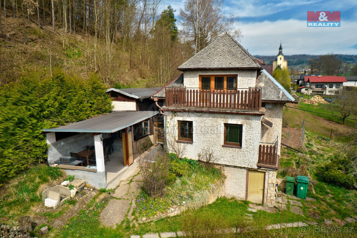 Prodej rodinného domu, 180 m², Batňovice