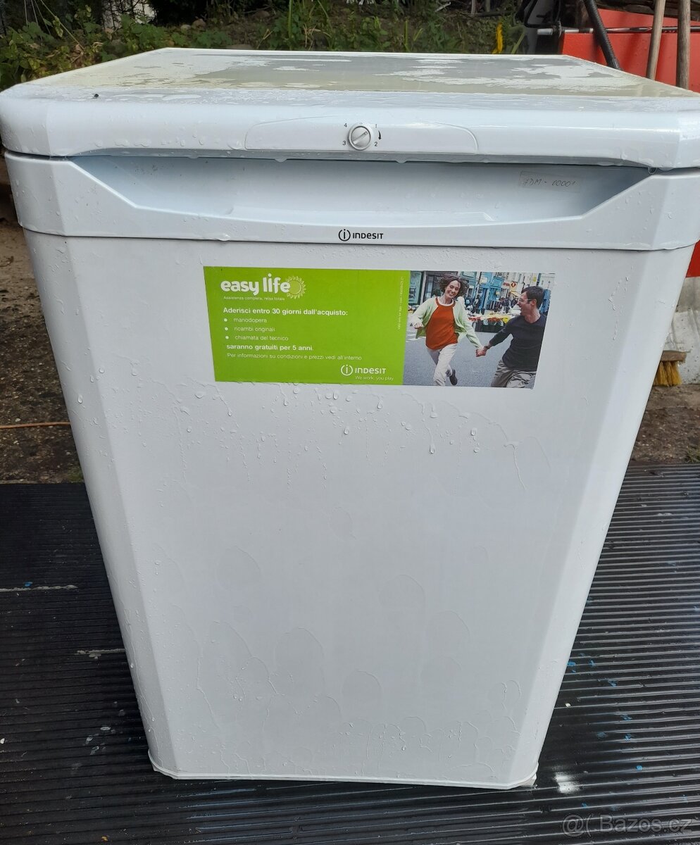 Lednice Indesit