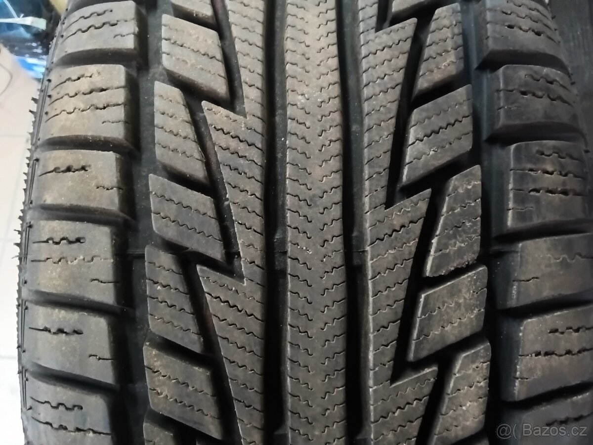 215/45 R16 NANKANG (8mm) č.15882/g