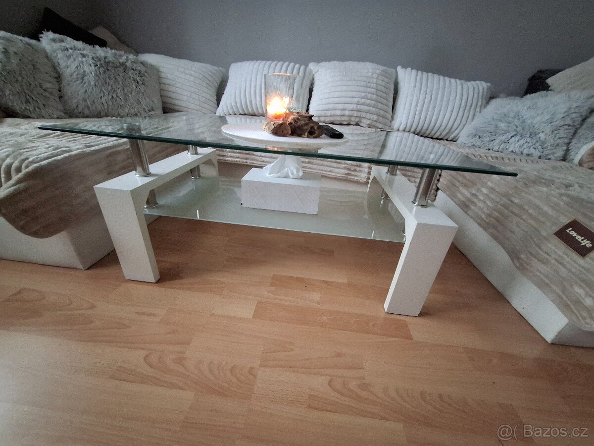 Konferenční stolek bílý