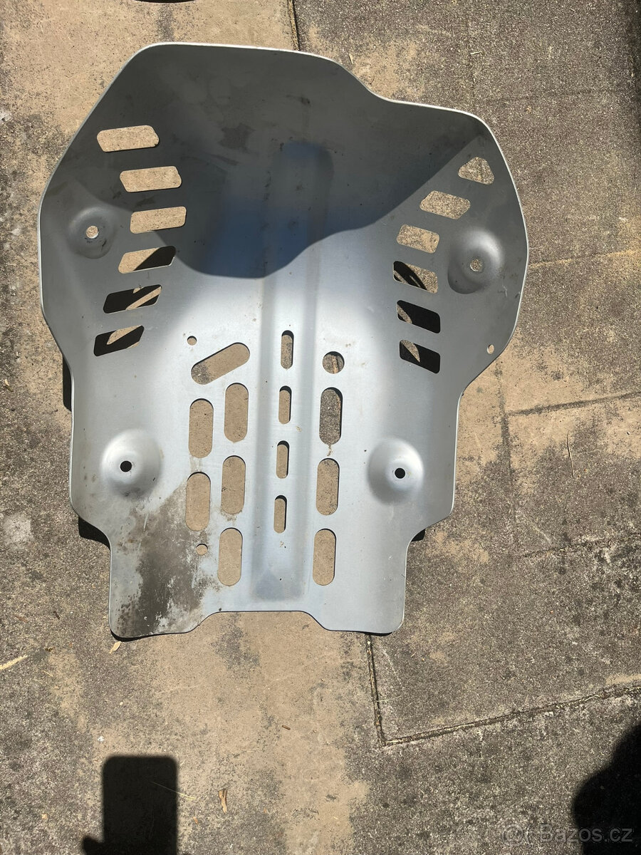 Yamaha Tenere 700 - spodní kryt motoru