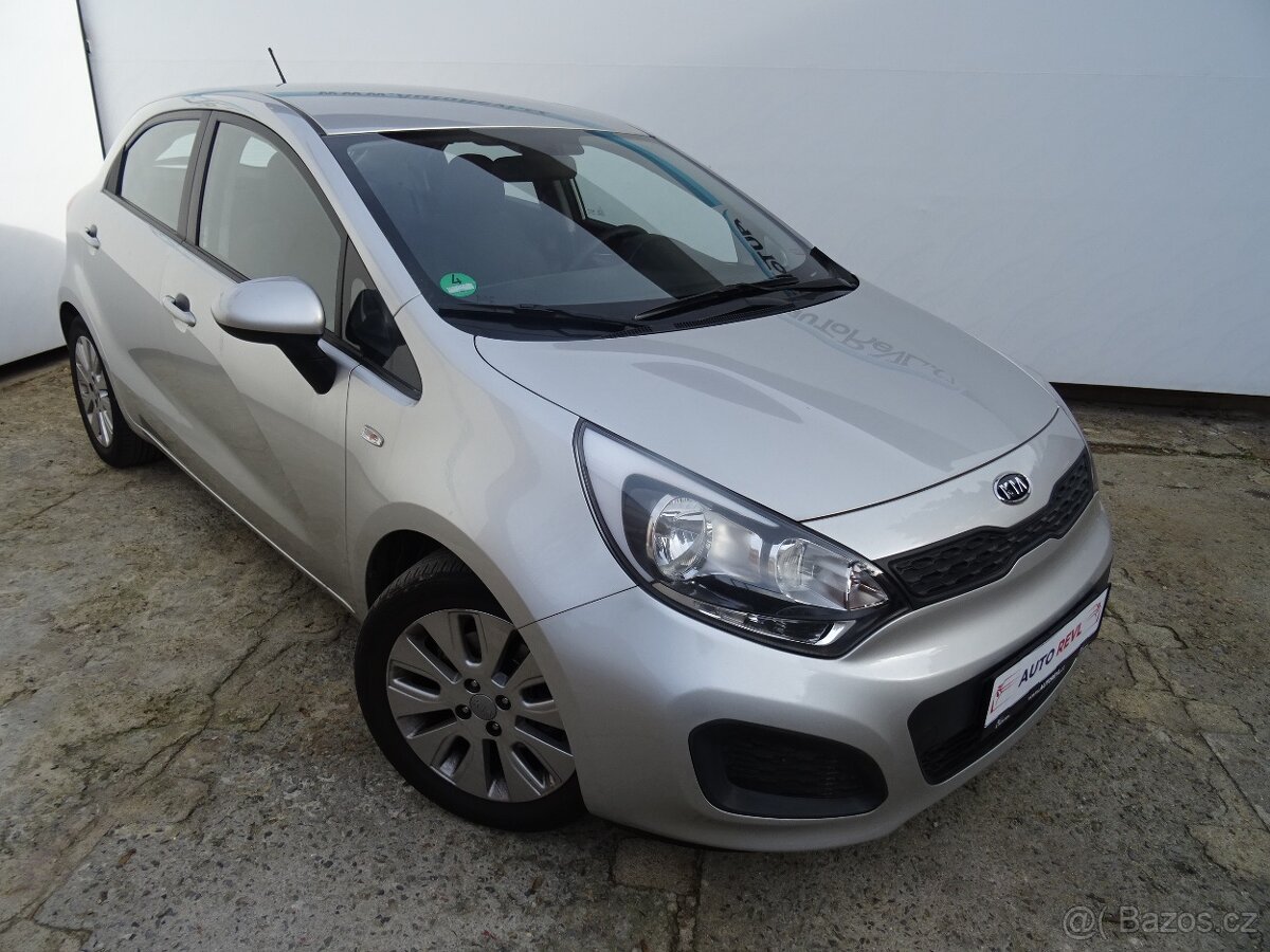 Kia Rio 1.2i,73tkm,s.kniha,klima,tažne,ESP