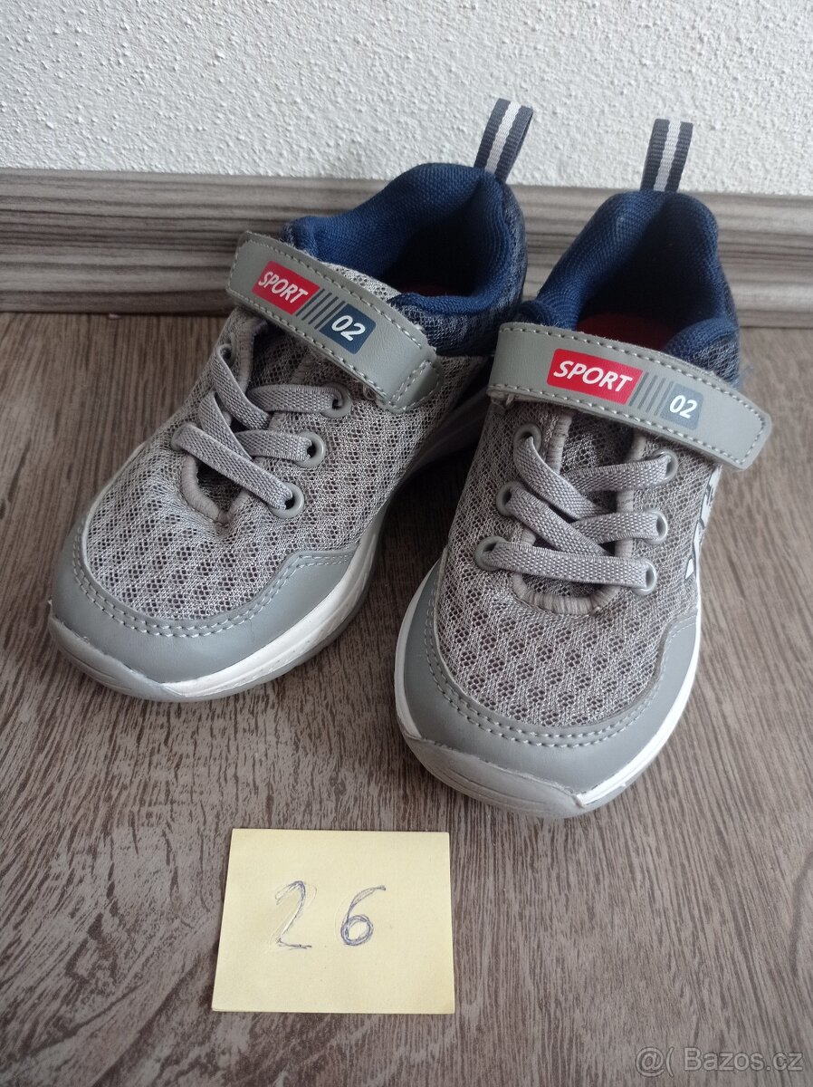 Botasky vel 26, téměř nové