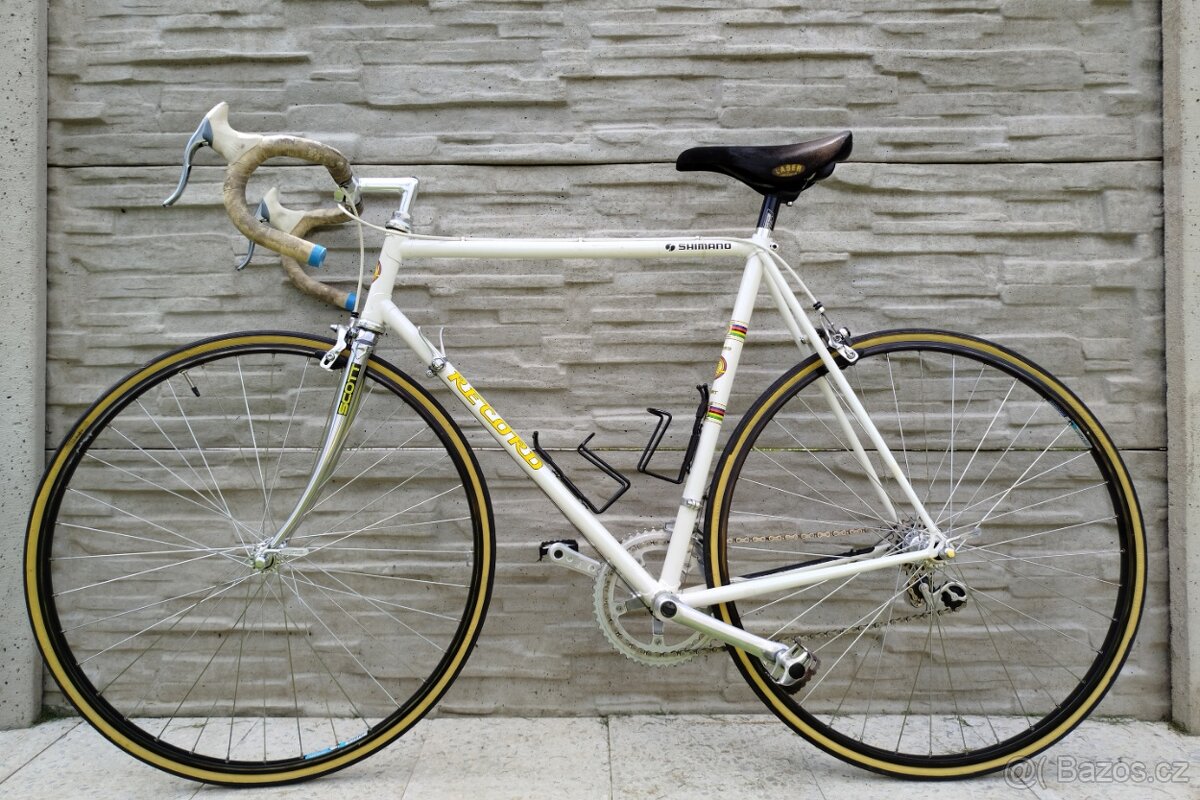 Retro silniční kolo