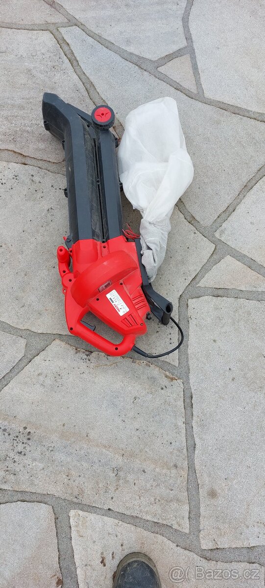 Vysavač x fukar Hecht elektrický