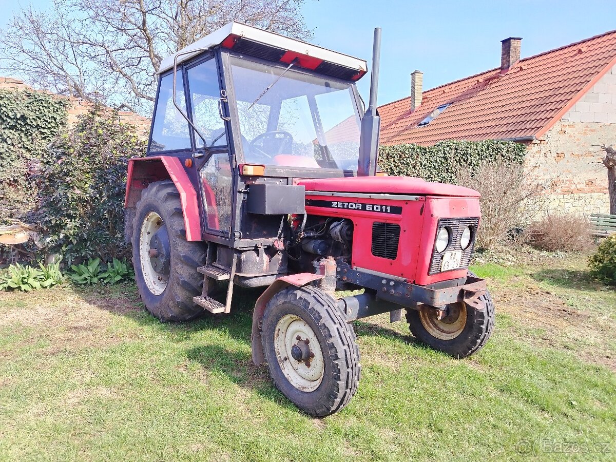 Traktor Zetor 5011