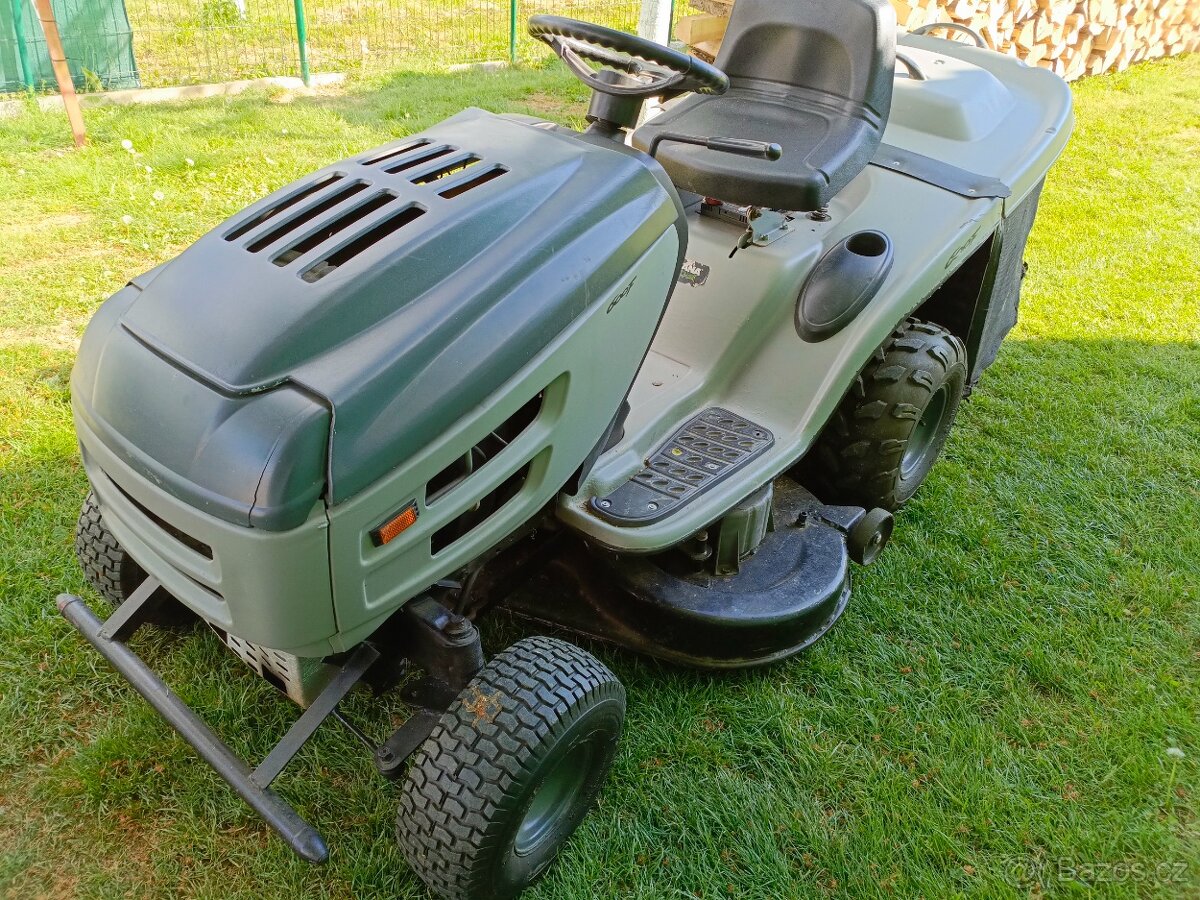 Zahradní traktor