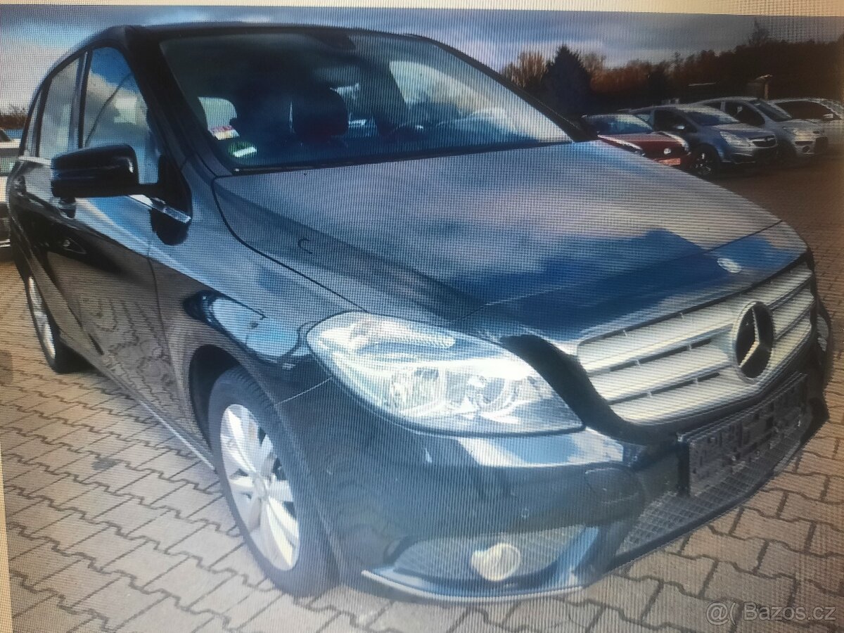 mercedes B180 W246 rv2015